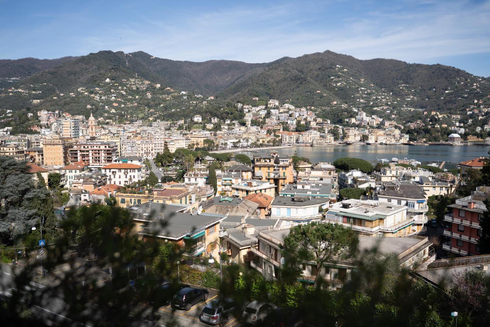 Eurotel 405 Rapallo Bagian luar foto